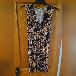 Navy floral dress sz M